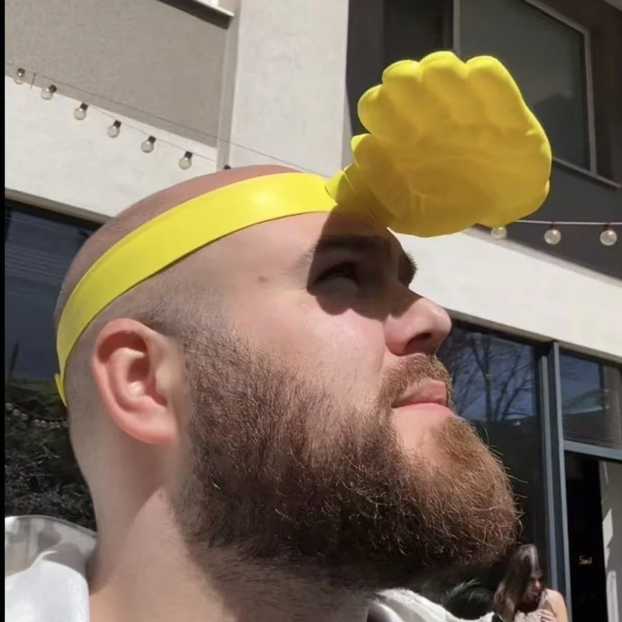 đ Palm-Sized Sun Hat â Wear Fun, Steal the Spotlight!