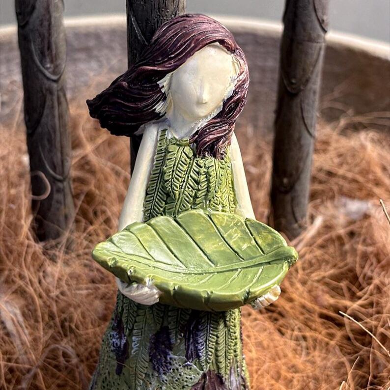 🌱😮Garden Girl Sculpture: Bee & Butterfly Water Feeder - Image 4