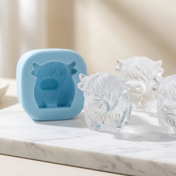 🐮 Mini Highland Cow Ice Cube & Dessert Mold 🧊🍪 Cute 3D Ice for Drinks, Parties & Gifts💕 - Image 21