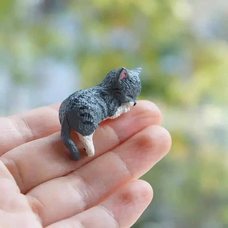 ⏰🔥LAST DAY 49% OFF - Hand-Painted Mini Cat Desk Figurines 😺 Set of 5 Cute Cartoon Kitty Companions - Image 7