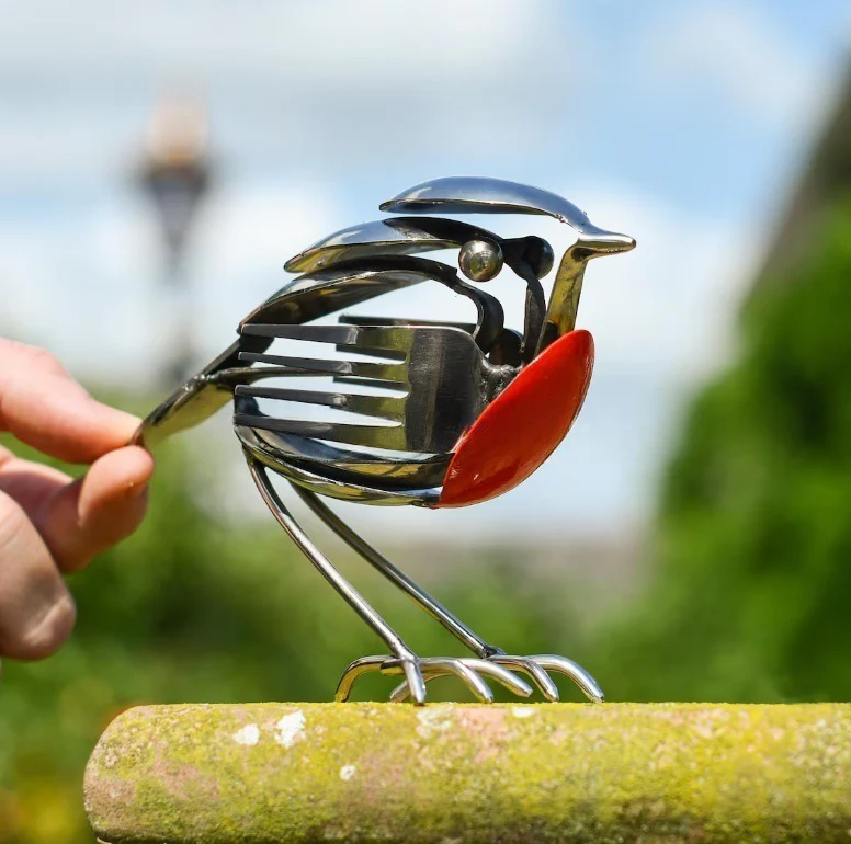 🐦 Recycled Cutlery Bird Sculpture – Handcrafted Metal Art - Image 2